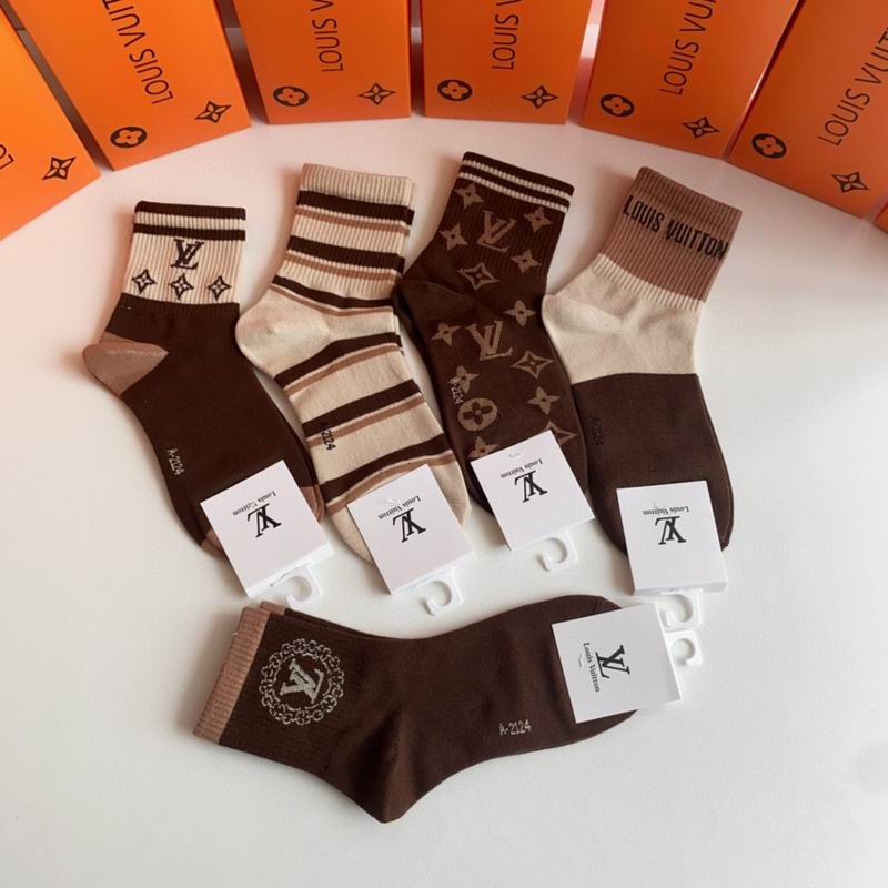 LV socks 090313